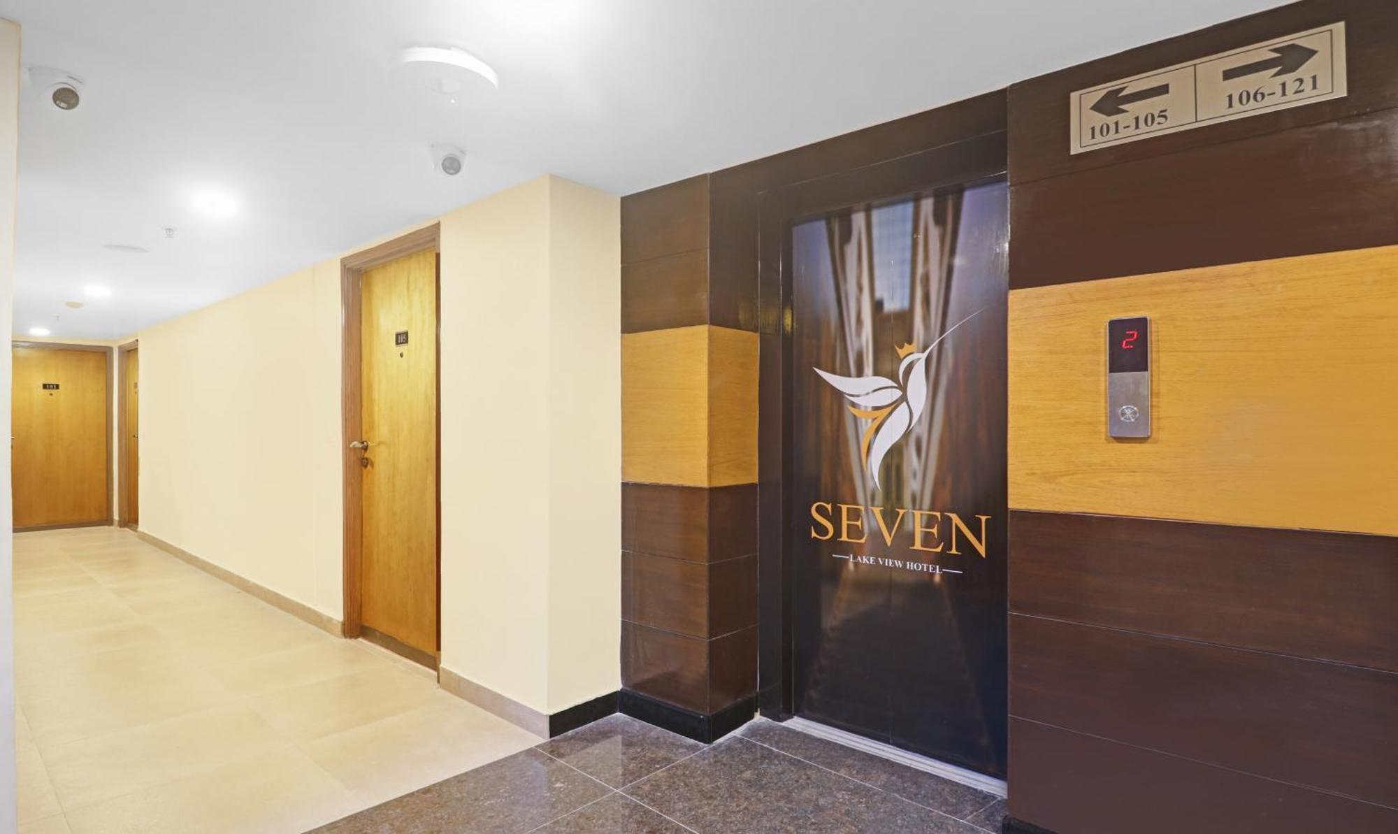 Treebo Premium Seven Lake View Hyderabad Eksteriør billede